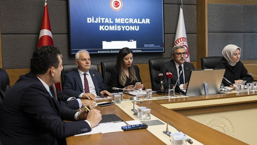 TBMM Dijital Mecralar Komisyonu X platformunun Türkiye’de temsilcilik açmamasına karşı kapatılma kararı alacağını belirtti 2