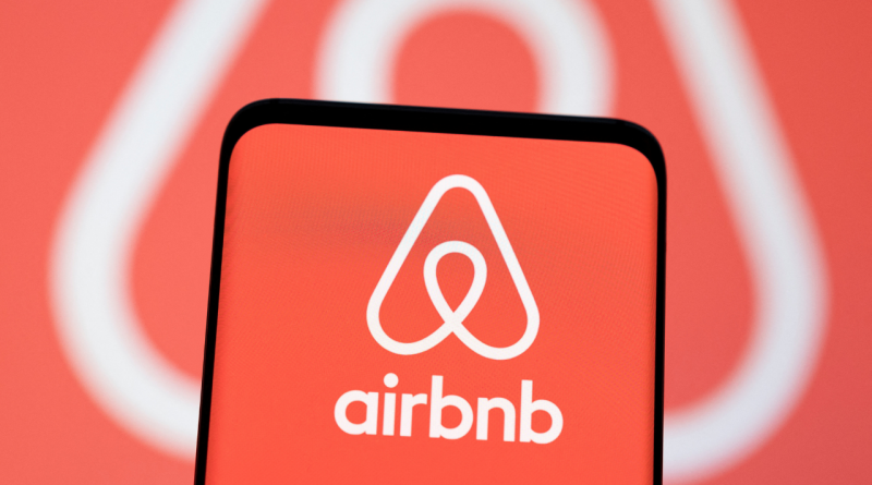 Airbnb mesaj sekmesi ve davet kartı oluşturma gibi yapay zeka destekli yeni özelliklerini paylaştı 1