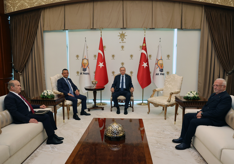 Recep Tayyip Erdoğan Özgür Özel ile ne zaman görüşecek