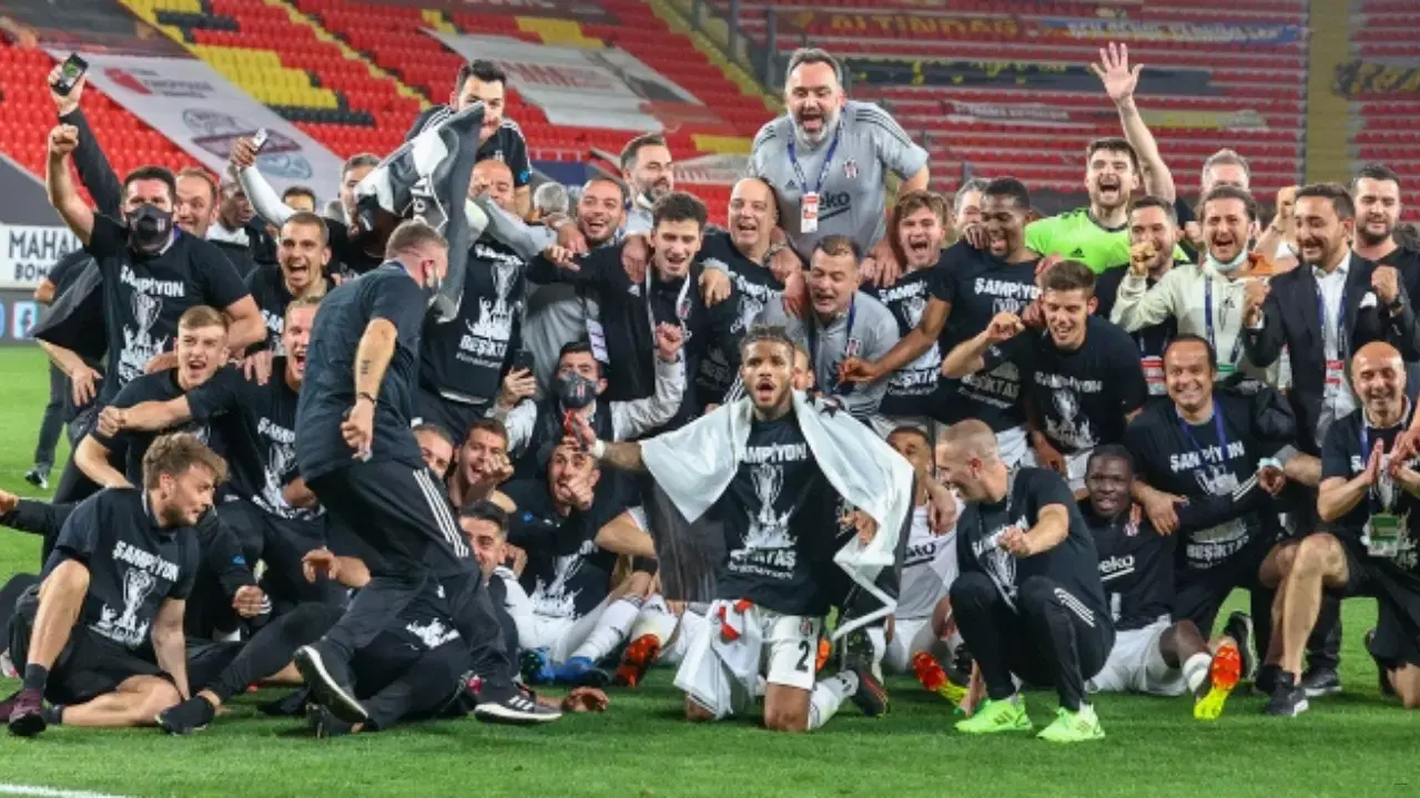 Beşiktaş’a Avrupa Yolu Göründü! Türkiye Kupasını Kazanan Siyah Beyazlılar Uefa Avrupa Ligi’ne Katılmaya Hak Kazandı