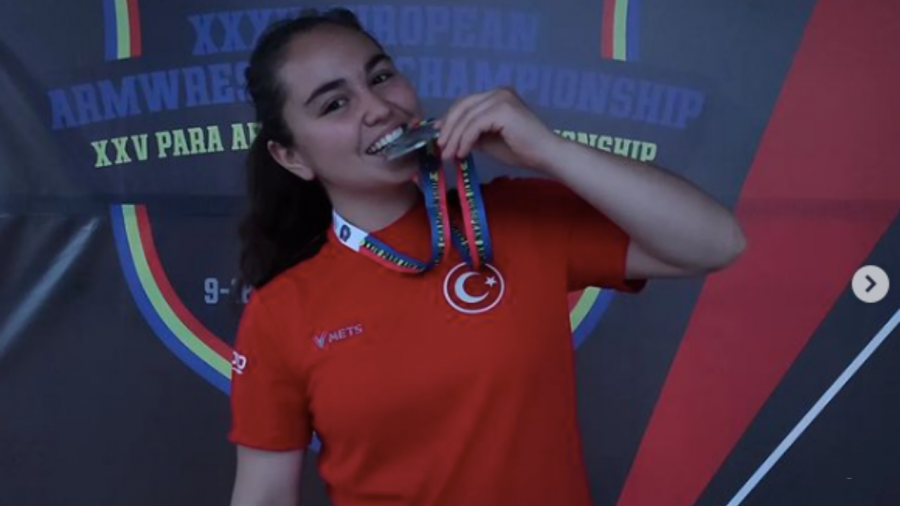 Avrupa Bilek Güreşi Şampiyonu Sude Nur Çakır'ın hayatı 3