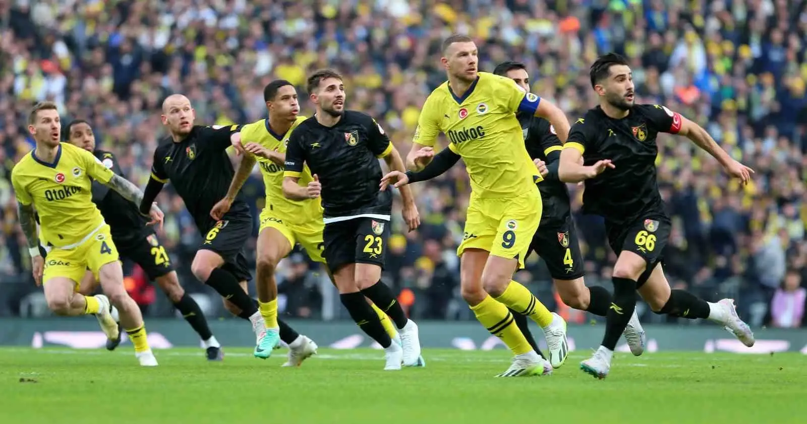 Fenerbahçe – İstanbulspor Karşılaşmasında Mert Hakan Yandaş, Jayden Oosterwolde Dahil 10 Oyuncu Forma giyemeyecek