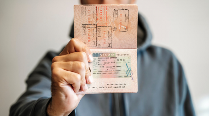 Schengen Vizesi Derdi Bitmiyor! Avrupa Birliği Komisyonu Vize ücreti Zam Oranını Açıkladı