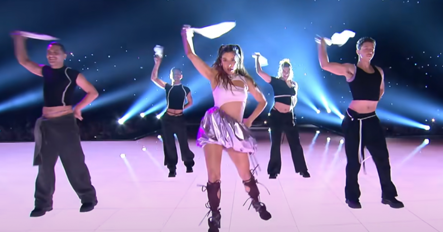 Yunanistan Eurovision Temsilcisi Marina Türkiye’ye Selam Yolladı, İsrailli Sanatçıyı Tiye Aldı