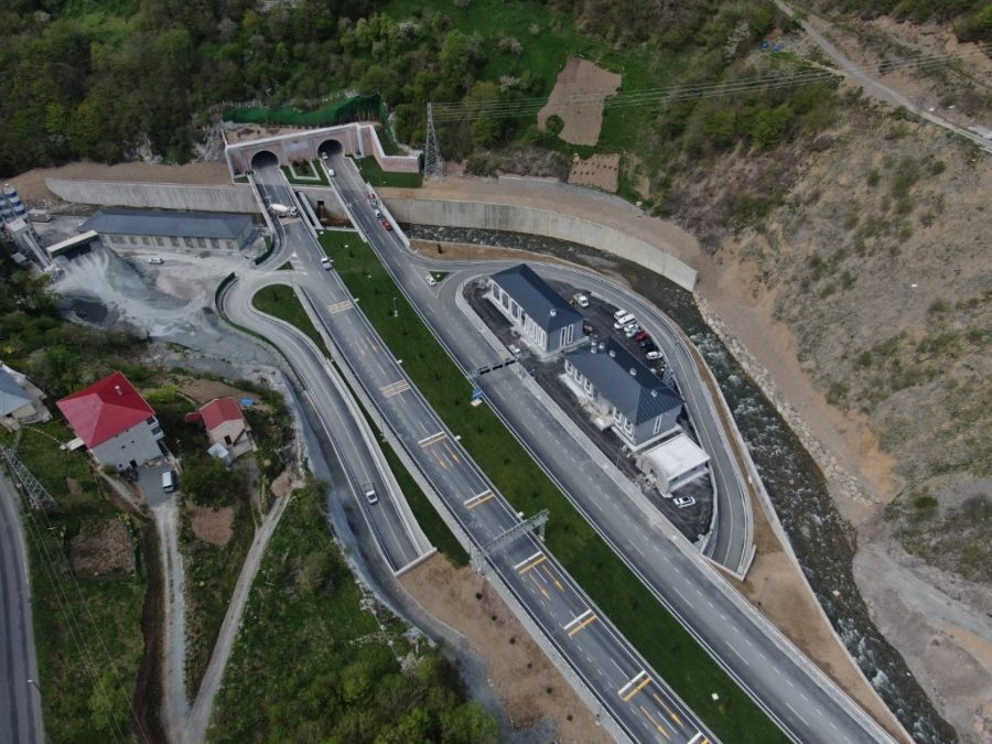 Türkiye ve Avrupa’nın en uzun tüneli... Yeni Zigana Tüneli’nden bir yılda 4 milyondan fazla araç geçti 3