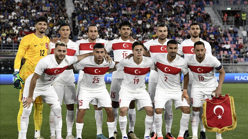 Polonya-Türkiye maçını TRT spikeri Özkan Öztürk anlatıyor