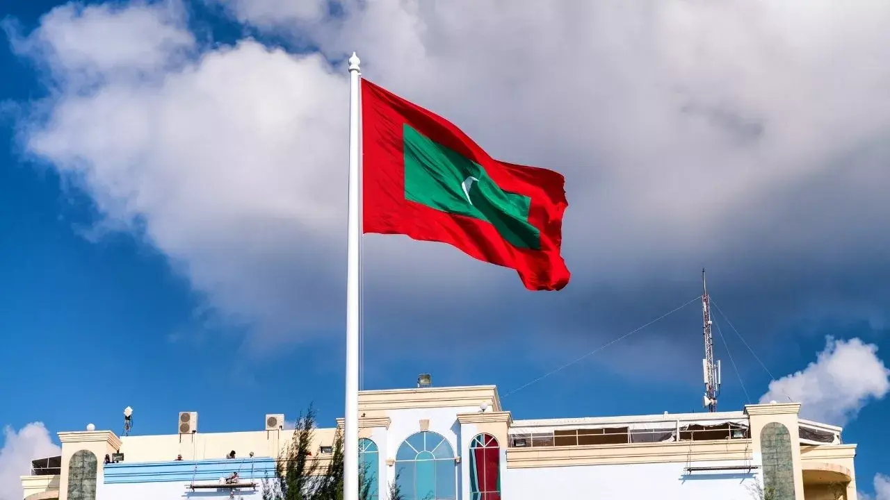 Maldivler bayrağı nasıl, ne anlama gelir?